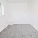 Rent 3 bedroom house in Wakefield