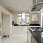 Rent 4 bedroom house in London