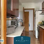 Affitto 3 camera appartamento di 80 m² in Rome