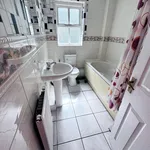 Rent 2 bedroom house in Burnley