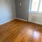 Appartement de 102 m² avec 4 chambre(s) en location à Saint-Étienne