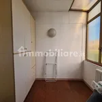 Affitto 1 camera appartamento di 30 m² in Reggio nell'Emilia