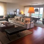 Rent 4 bedroom apartment of 214 m² in Matosinhos