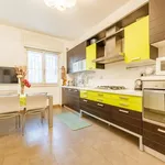 Rent 4 bedroom apartment of 120 m² in Milan