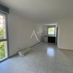 Rent 1 bedroom apartment of 27 m² in TRELAZET