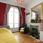 Rent 5 bedroom apartment of 184 m² in Paris 8 - Avenue de Wagram