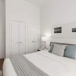 Appartement de 871 m² avec 2 chambre(s) en location à Coquitlam