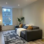 Rent 4 bedroom flat of 69 m² in Liverpool