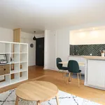 Rent 1 bedroom apartment of 37 m² in Paris 16 - rue Dufrenoy