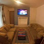 Rent 5 bedroom house in Swansea