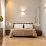 Rent 5 bedroom house of 300 m² in Palermo