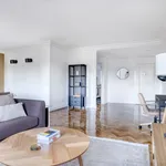 Rent 4 bedroom apartment of 121 m² in Madrid