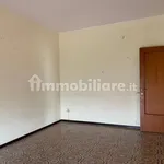 Affitto 3 camera appartamento di 100 m² in Catanzaro