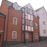 Rent 2 bedroom flat in Colchester