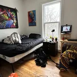 Rent 6 bedroom apartment in Sherbrooke