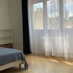 Appartement de 120 m² avec 5 chambre(s) en location à Saint-Étienne