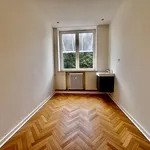 Rent 2 bedroom apartment in Ixelles