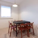 Rent a room of 100 m² in Berlin