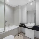 Rent 2 bedroom apartment in Prahran