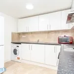 Rent 5 bedroom flat in Nottingham