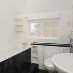 Rent 3 bedroom house in South East England