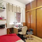 Rent a room of 100 m² in madrid