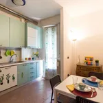 Rent a room of 75 m² in milan