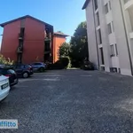 Affitto 3 camera appartamento di 85 m² in Pavia