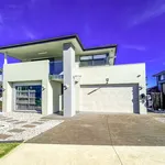 Rent 6 bedroom house in Oran Park