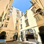 Rent 5 bedroom apartment of 110 m² in Naples