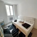 Rent 2 bedroom apartment of 26 m² in Nantes