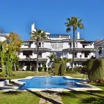 Rent 2 bedroom apartment of 861 m² in Marbella