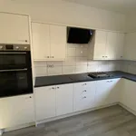 Rent 5 bedroom house in Wales