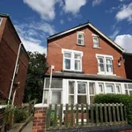 Rent 6 bedroom house in Yorkshire And The Humber