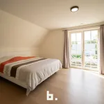 Rent 4 bedroom house of 672 m² in Loppem