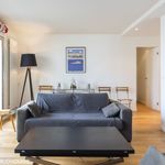 Appartement de 592 m² avec 1 chambre(s) en location à Paris