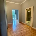 Rent 4 bedroom house in Ixelles