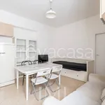 Rent 2 bedroom apartment of 50 m² in Milano