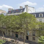 Rent 3 bedroom apartment of 893 m² in Paris