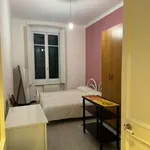 Rent 6 bedroom apartment of 100 m² in Genoa