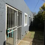 Rent 3 bedroom house in Roodepoort