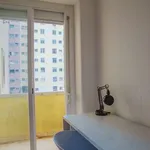 Rent a room in lisbon