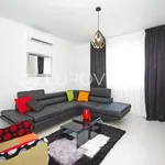 Rent 2 bedroom apartment of 66 m² in Split