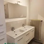 Appartement de 9134 m² avec 4 chambre(s) en location à DIJON