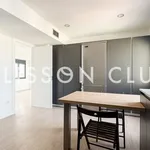 Alquilo 4 dormitorio casa de 263 m² en Madrid