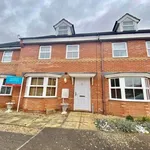 Terraced house to rent in Sandleford Drive, Bedford MK42