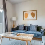 Alquilo 2 dormitorio apartamento de 904 m² en Barcelona