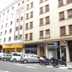 Alquilo 2 dormitorio apartamento de 56 m² en Pamplona - Iruña