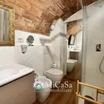 Rent 2 bedroom apartment of 65 m² in pisa