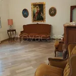 Rent 4 bedroom apartment of 120 m² in Trani